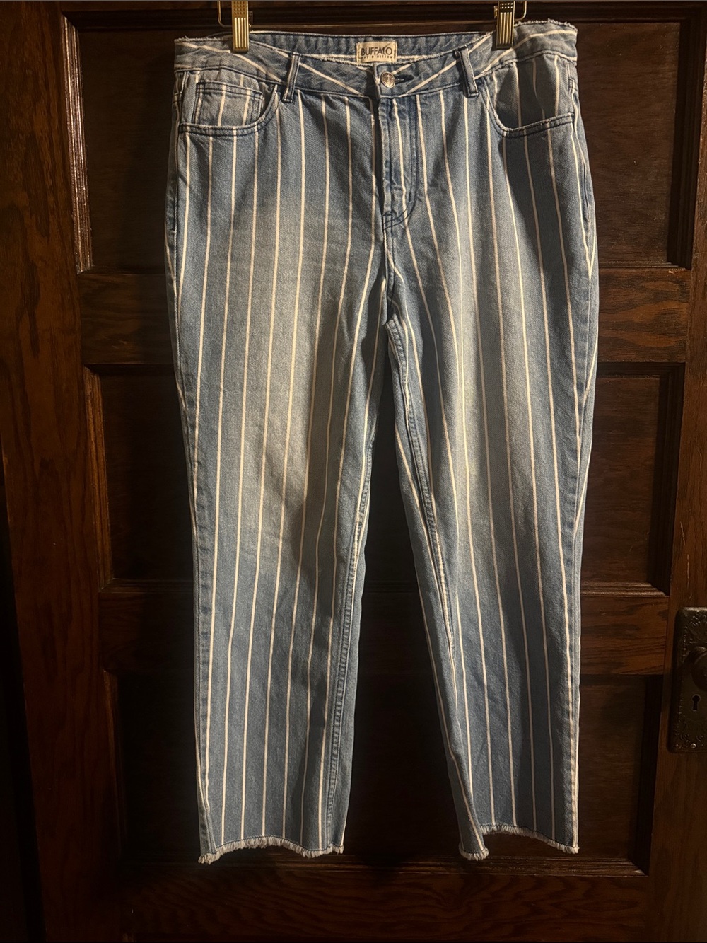 Buffalo David Bitton Light Blue and White Striped Ankle Jeans, Size 29